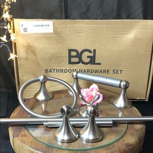 BGL Satin Silver Bathroom Accessory Set